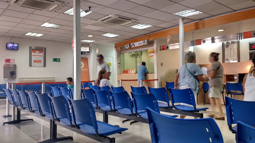 banco Caja Los Héroes